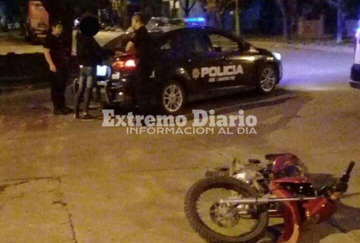 Imagen de Intentó evadir a la policía, se cayó y resultó herido