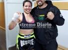 Priscila festejando ser Campeona en Chile con su entrenador.