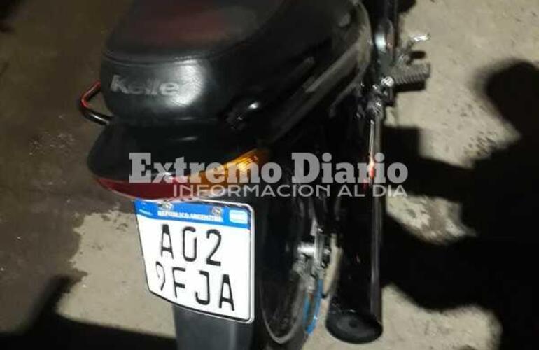 Imagen de Gendarmería secuestró moto con pedido de captura