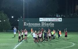 Festejo de la Academia villense tras ganar en Arroyo Seco.