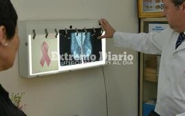 Es en el marco del mes rosa, de concientizaci&oacute;n sobre el cancer de mama.