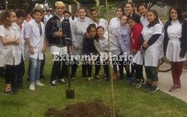 Bajo la consiga de dejar una huella que trascienda en el tiempo