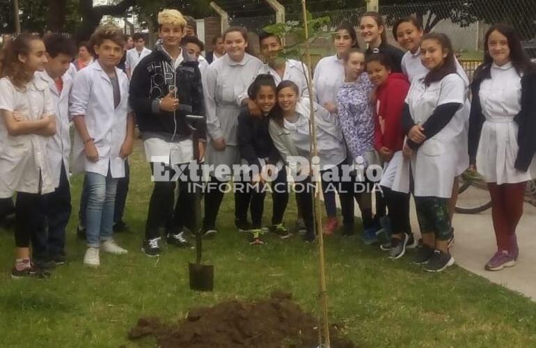 Bajo la consiga de dejar una huella que trascienda en el tiempo