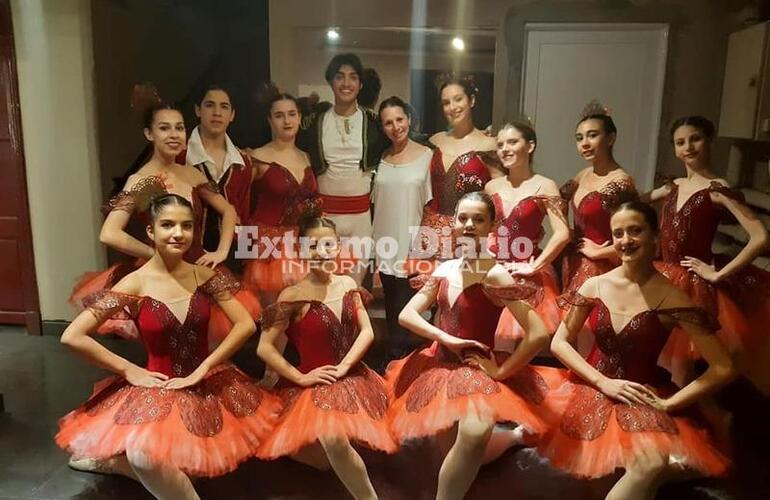 Imagen de La Escuela de Ballet Gloria Kazda premiada en Rosario