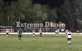 Imagen de Uni&oacute;n venci&oacute; 1 a 0 a Central Argentino y clasific&oacute; 3ero