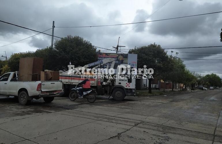 El jueves la empresa colocó el cartel en J. Celman al 1300