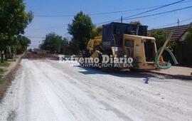 Imagen de 24 cuadras m&aacute;s de asfalto. Avanza el pavimento en calle Ju&aacute;rez Celman