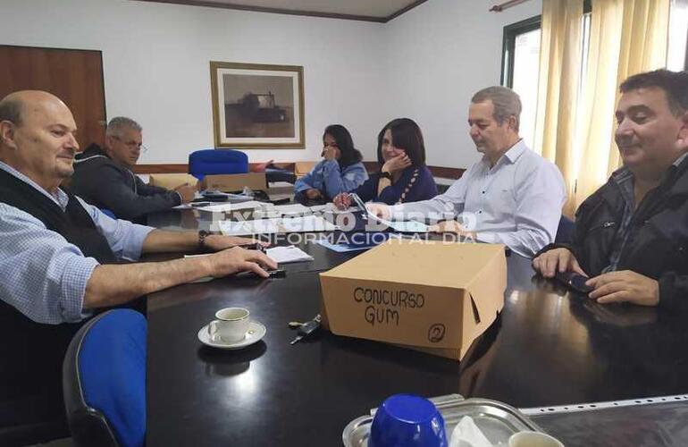 Imagen de Se revisa la documentación de los desestimados