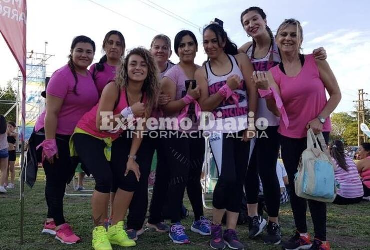 La profe Baby y sus alumnas siempre colaborando con el baile