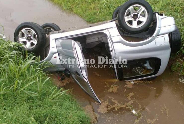 Así quedó el Suzuki tras el accidente sucedido en horas del mediodía.