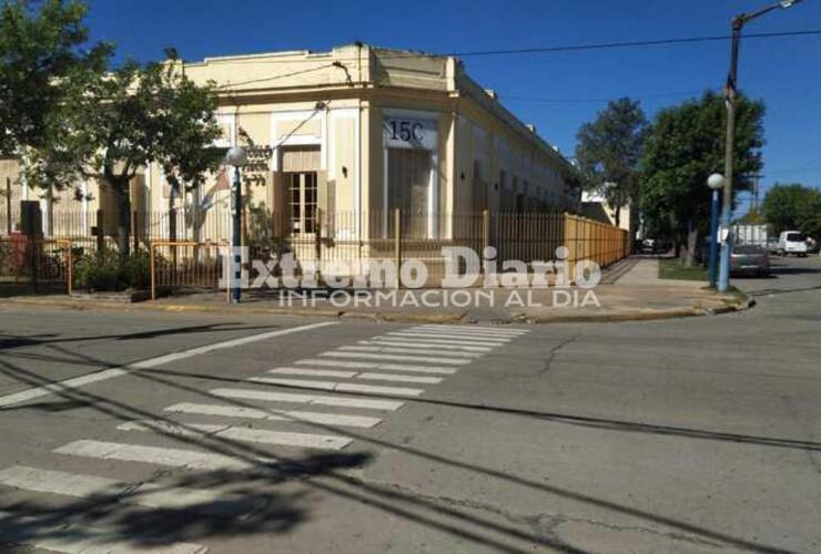 Mitre y Moreno. El accidente fue en la esquina de la escuela.