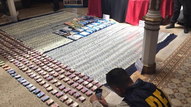 Imagen de Desbaratan una banda de narcotraficantes cuyo jefe la manejaba desde la c&aacute;rcel