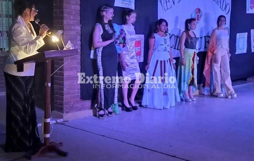 Imagen de Desfile Tem&aacute;tico Escuela 650