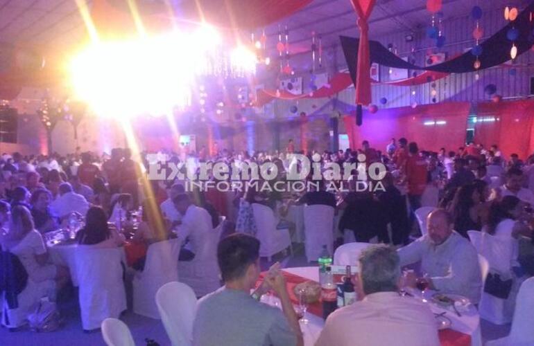 Casi 500 personas acompañan la cena del "Tallarín".