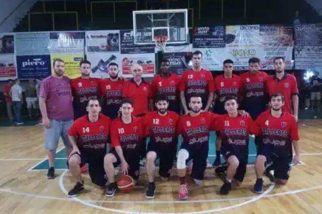 Foto: B&aacute;squet Rosario