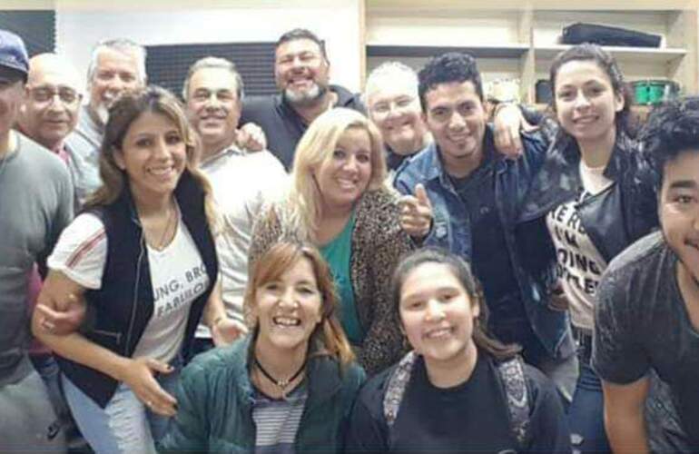 Imagen de 'Lagos Arte M&uacute;sica' present&oacute; 'Noche de Canciones'