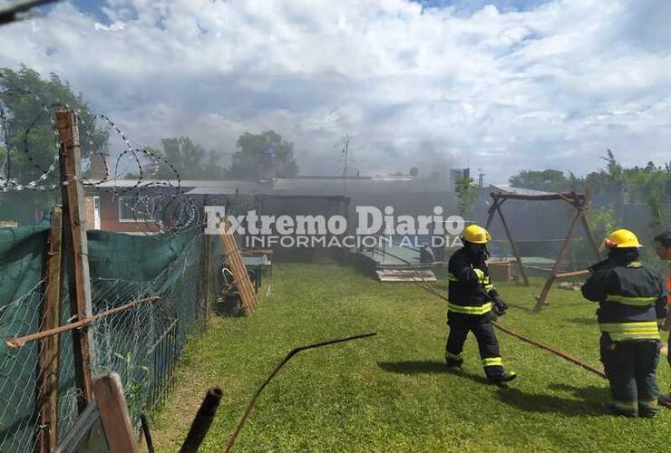 Imagen de Incendio con pérdidas importantes en una vivienda de Pavón