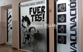 Sala de vacunaci&oacute;n del Hospital 50