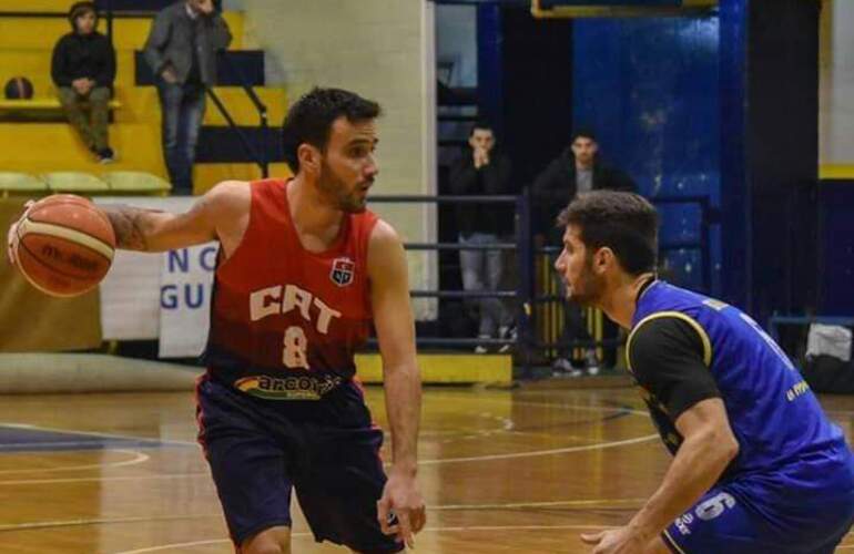 Dayer, clave para el ascenso. (Foto archivo Facebook)