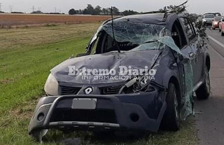 Imagen de Madre e hijos involucrados en un accidente en autopista