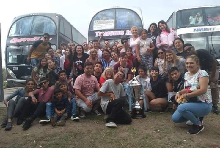 Imagen de Cumbia Cruzada con Estilo, otra vez campeones en Córdoba