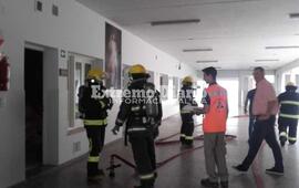 Imagen de Simulacro de incendio en la Escuela Santa Luc&iacute;a