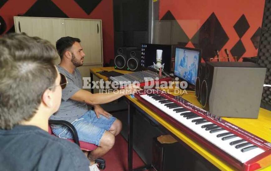 Imagen de Invitan a m&uacute;sicos y artistas locales a la inauguraci&oacute;n del CEDEC