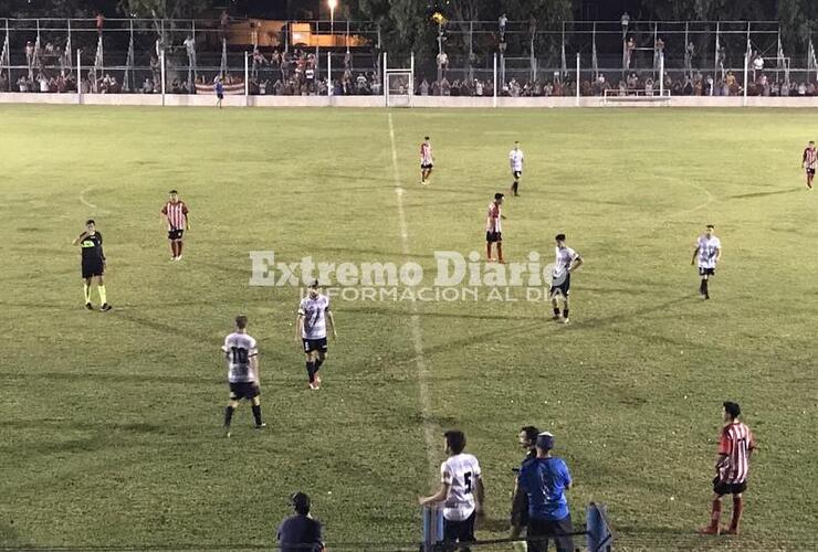 Imagen de Riberas le ganó 3 a 2 a Atlético Empalme por la Semifinal de Ida