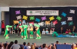 Imagen de El Jard&iacute;n de Infantes N&deg;3 'El Nogal' cierra el a&ntilde;o con fiesta en el Anfiteatro