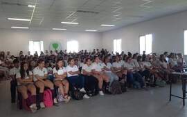 Imagen de Taller de Redes Sociales con los alumnos de la Escuela Hilario Lagos