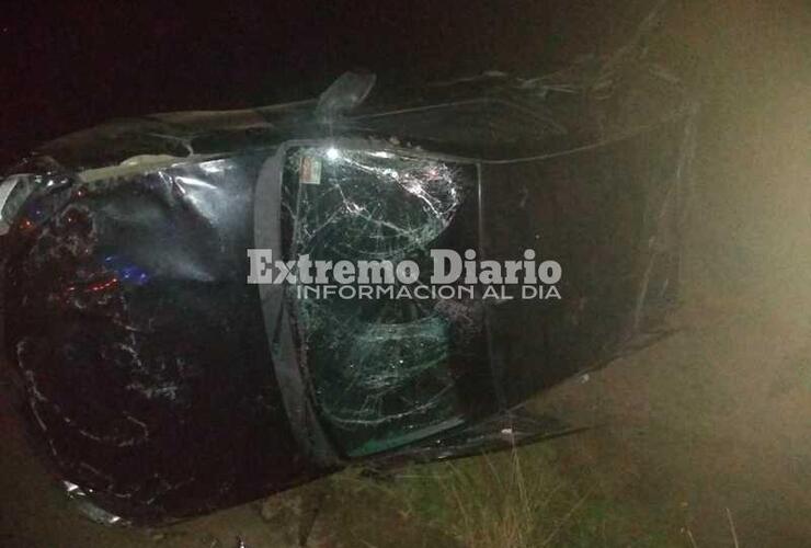 Imagen de Vuelco de un vehículo en camino a Playa Mansa