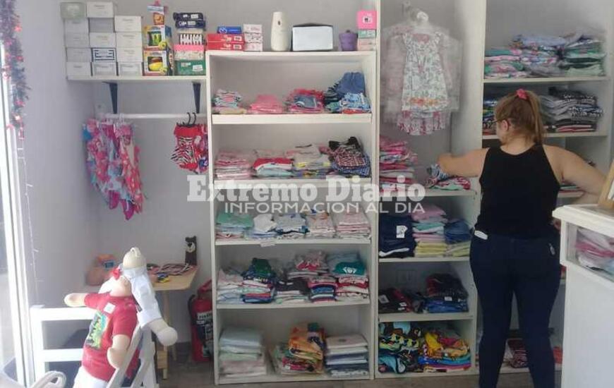 Imagen de Mecheras robaron en un local: Le llevaron m&aacute;s de 25 mil pesos en mercader&iacute;a