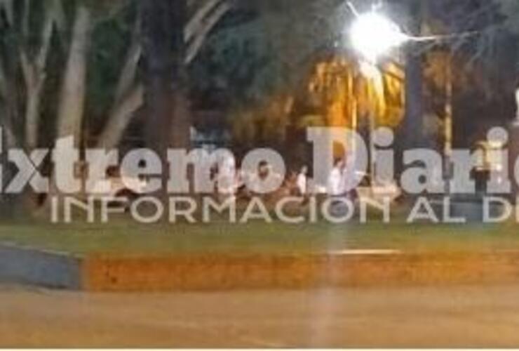 Fue en los festejos de este lunes por la noche en la plaza p&uacute;blica.