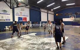 Los "Azules" ganaron en el Sal&oacute;n Dorado el Juego 2.