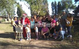 Imagen de Pap&aacute; Noel visit&oacute; El Omb&uacute;