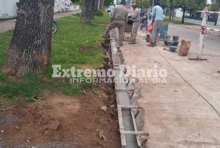 Distintos trabajos de Obras y Servicios Públicos