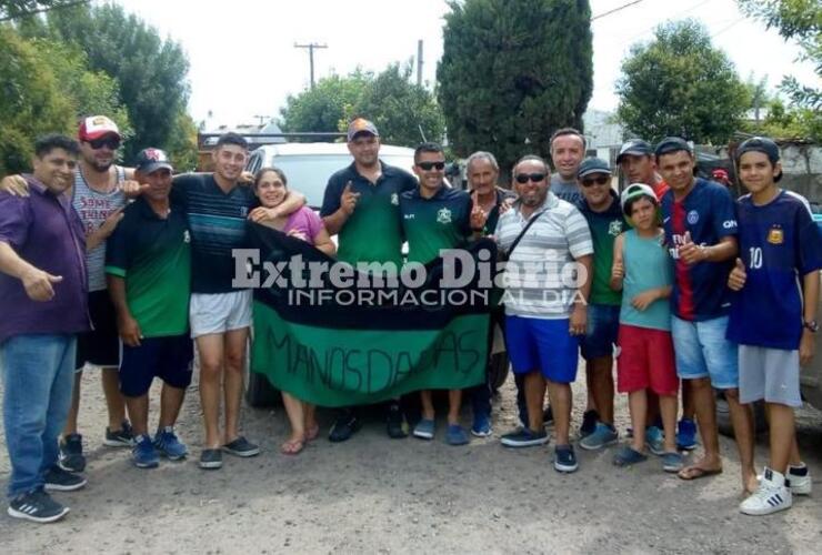 Imagen de Manos Dadas recaudó dinero con el Chanchomovil para su predio deportivo