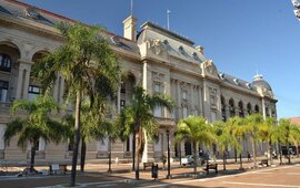 Casa gris. All&iacute; estiman que salir de la crisis le insumir&aacute; un a&ntilde;o y medio a la gesti&oacute;n de Omar Perotti.