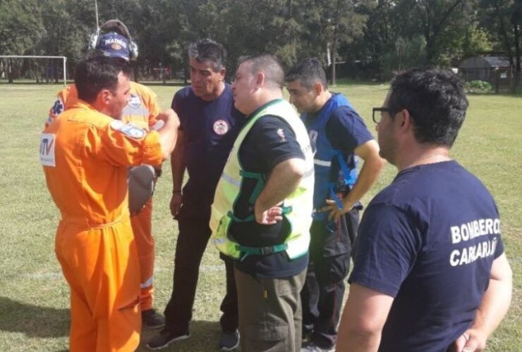 Rescatistas buscaron durante 24 horas. Foto: Twitter/@ClaudioPaez2