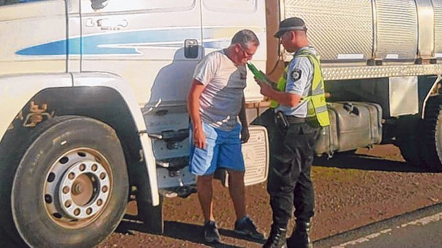 Alcoholemia. Las autoridades incrementaron los controles a los conductores profesionales.