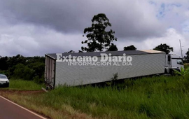 Camionero brasile&ntilde;o se atasc&oacute; y permiti&oacute; el descubrimiento de un gran cargamento de droga
