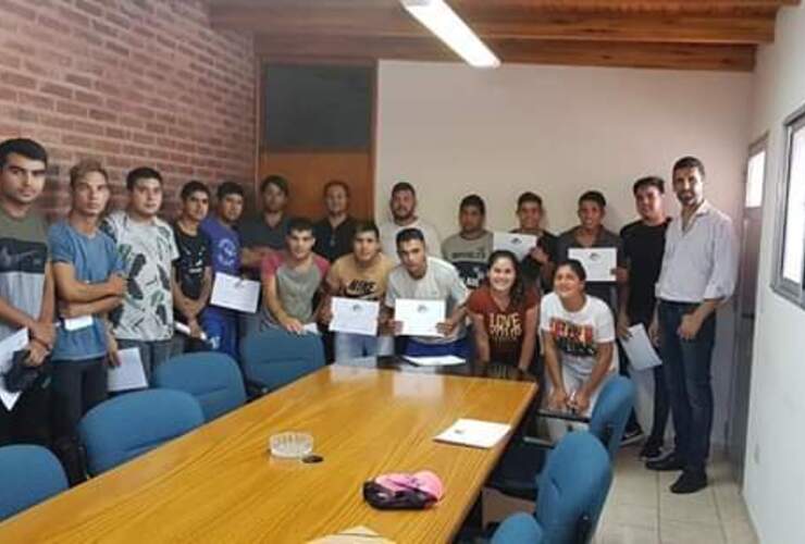 Imagen de La Comuna realizó una capacitación laboral en frigorífico Ciribé