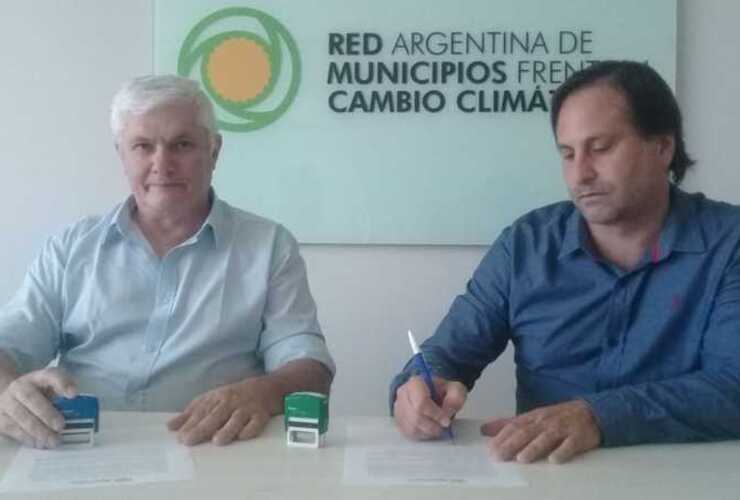 Imagen de Firma de convenio de adhesión con la Red Argentina de Municipios frente al Cambio Climático