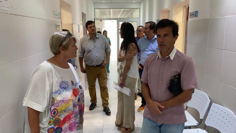 Funcionarios provinciales visitaron la localidad y las instalaciones del CIC.