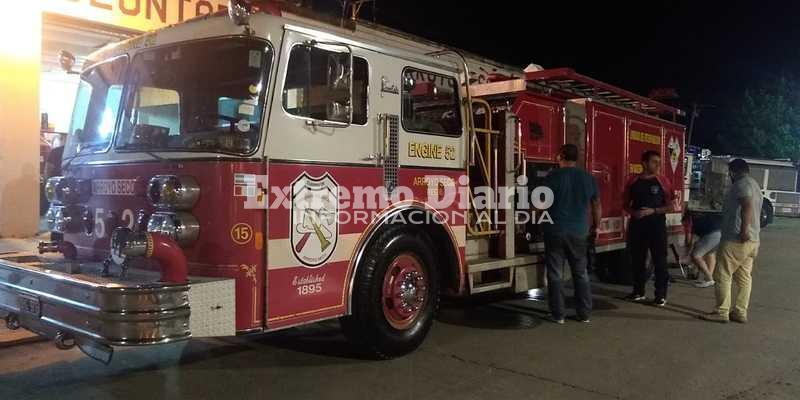 En la noche de este martes, los compradores vinieron a buscar la unidad.