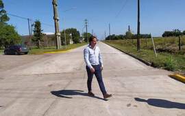 El Presidente Comunal Esteban Ferri recorri&oacute; y present&oacute; las obras.