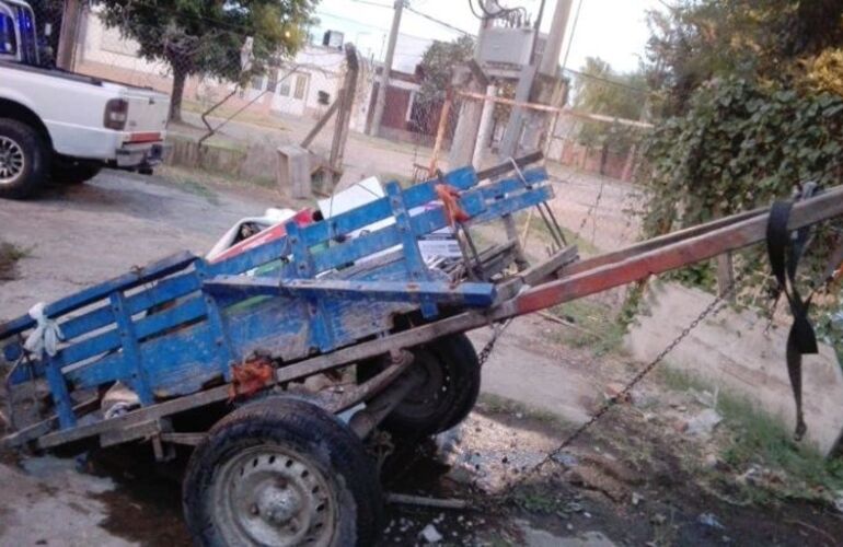 Los asaltantes llegaron en carro y los tres entraron a robar. Foto: archivo Rosario3