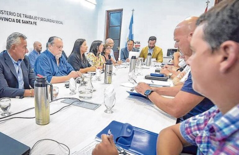 Las autoridades del gobierno santafesino anunciaron que en esta tercera convocatoria exhibir&aacute;n la oferta formal.