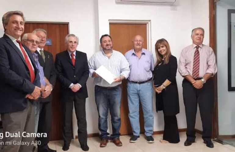 Imagen de UCEL firmó importante convenio con la Federación de Cooperativas y Comunas de Agua Potable de Santa Fe