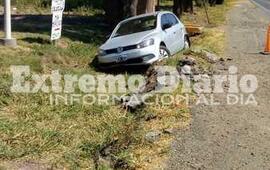 Imagen de Un conductor perdi&oacute; el control y termin&oacute; en la cuneta aparentemente a causa de un tercero
